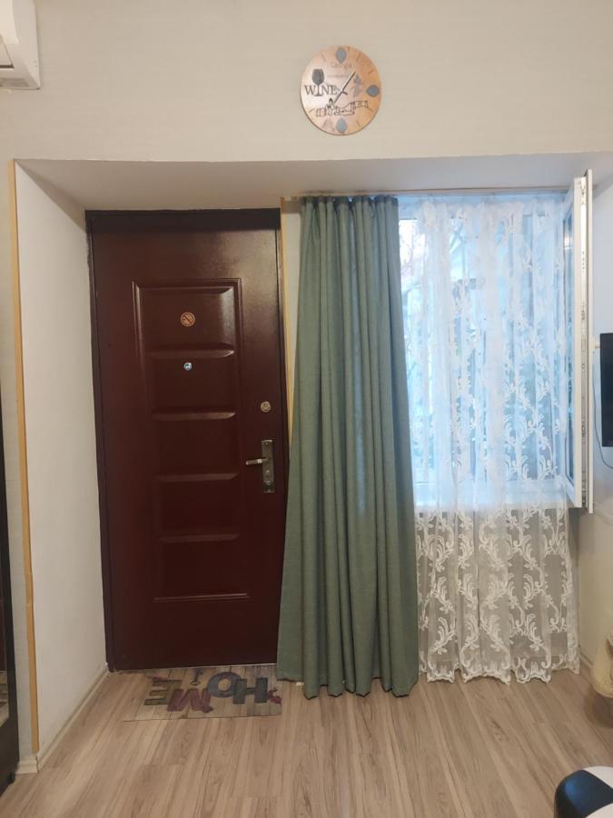 Ferienwohnung Luka Tbilisi Exterior foto