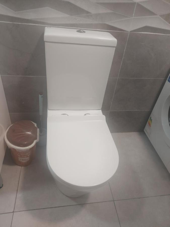 Ferienwohnung Luka Tbilisi Exterior foto