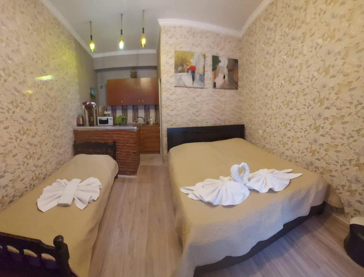 Ferienwohnung Luka Tbilisi Exterior foto