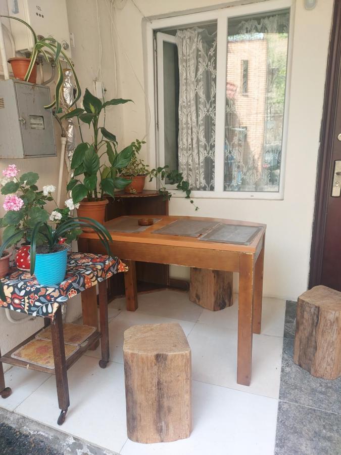 Ferienwohnung Luka Tbilisi Exterior foto