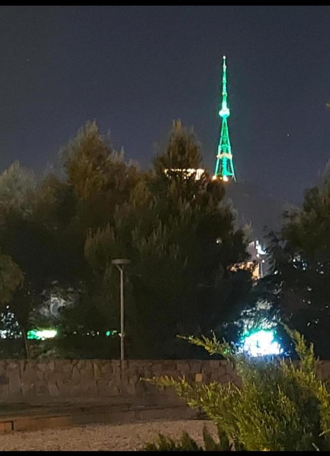 Ferienwohnung Luka Tbilisi Exterior foto